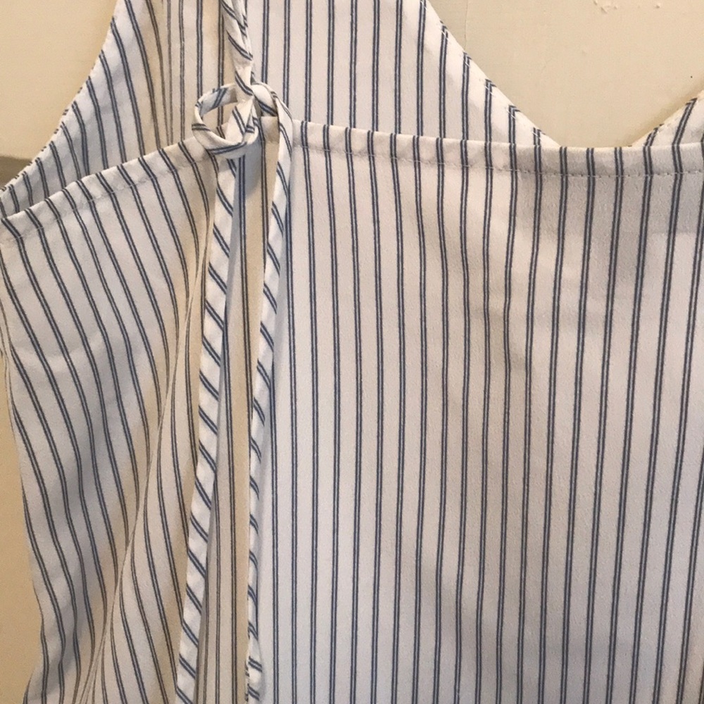 ✨ NWOT Topshop Striped Cami ✨ - Picture 3 of 3